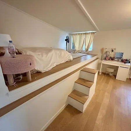 شقة Large Architect-designed House With Rooftop *