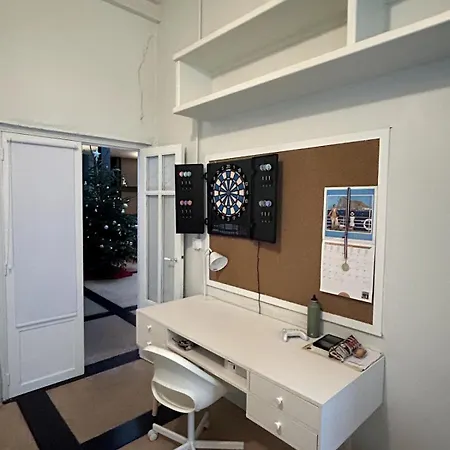 Large Architect-designed House With Rooftop Apartament Paryż