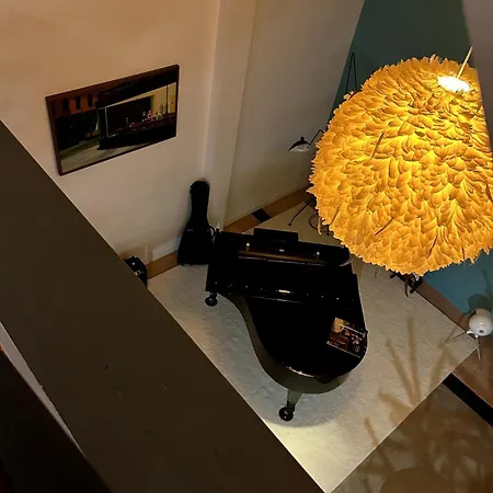 Apartament Large Architect-designed House With Rooftop Paryż